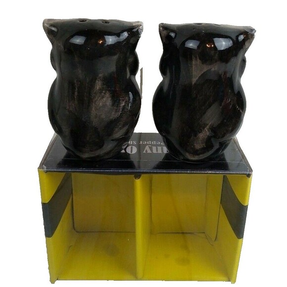 Owl Salt & Pepper Shakers Set Ceramic Hand Painted Kitchen Birds New - Picture 3 of 6